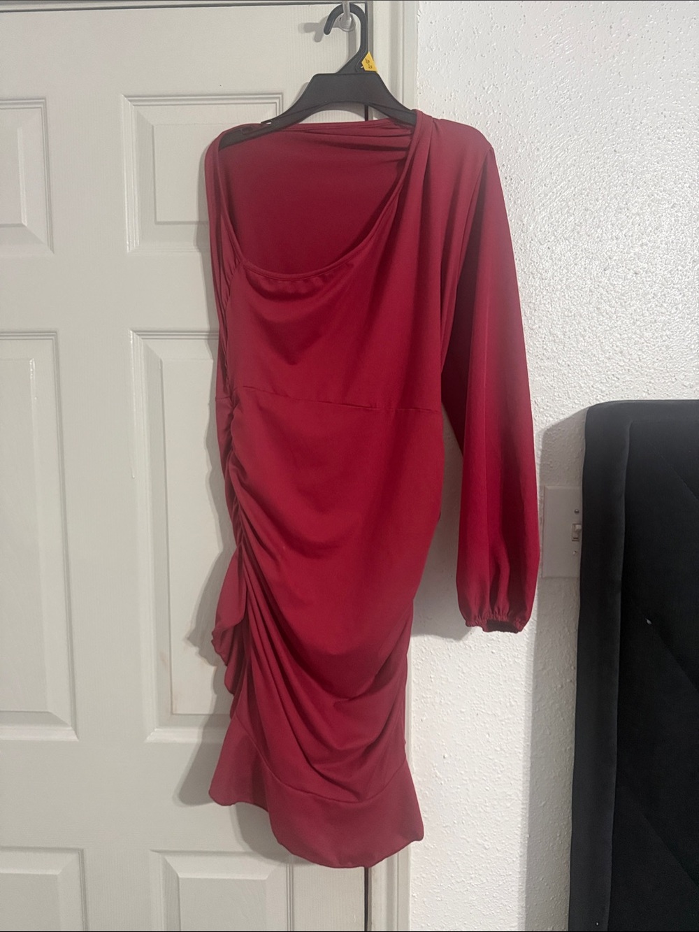 SHEIN Burgundy One-Shoulder Ruched Long-Sleeve Midi Dress